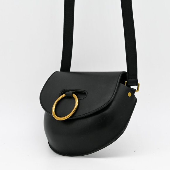 Madewell Handbags - MADEWELL Smooth Leather Crossbody Loop Closure